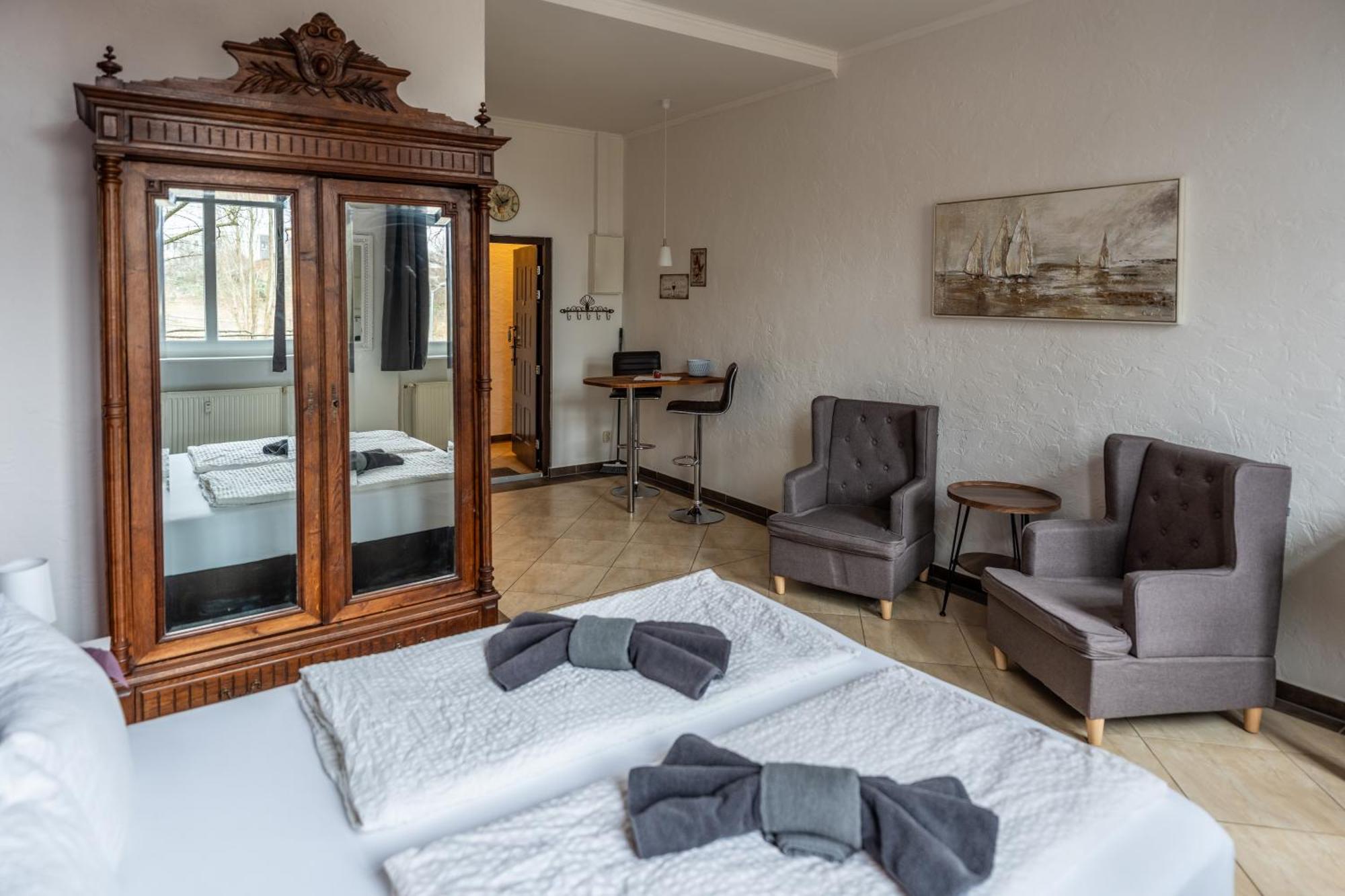 Villa Backstein Obo19 Schwerin  Buitenkant foto